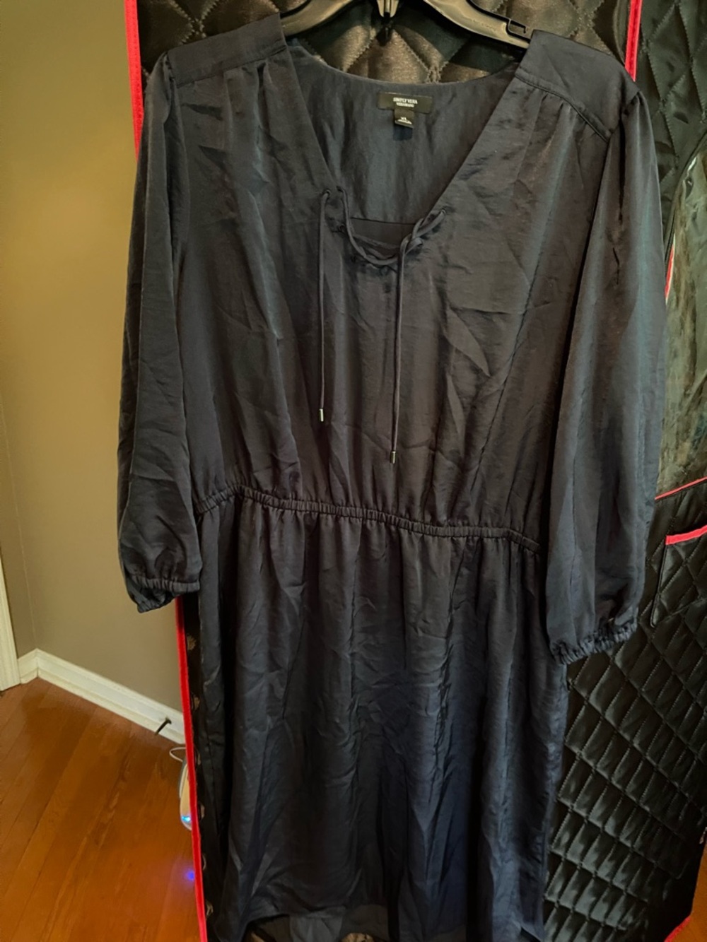 Simply Vera Vera Wang Navy V-Neck Tie Dress